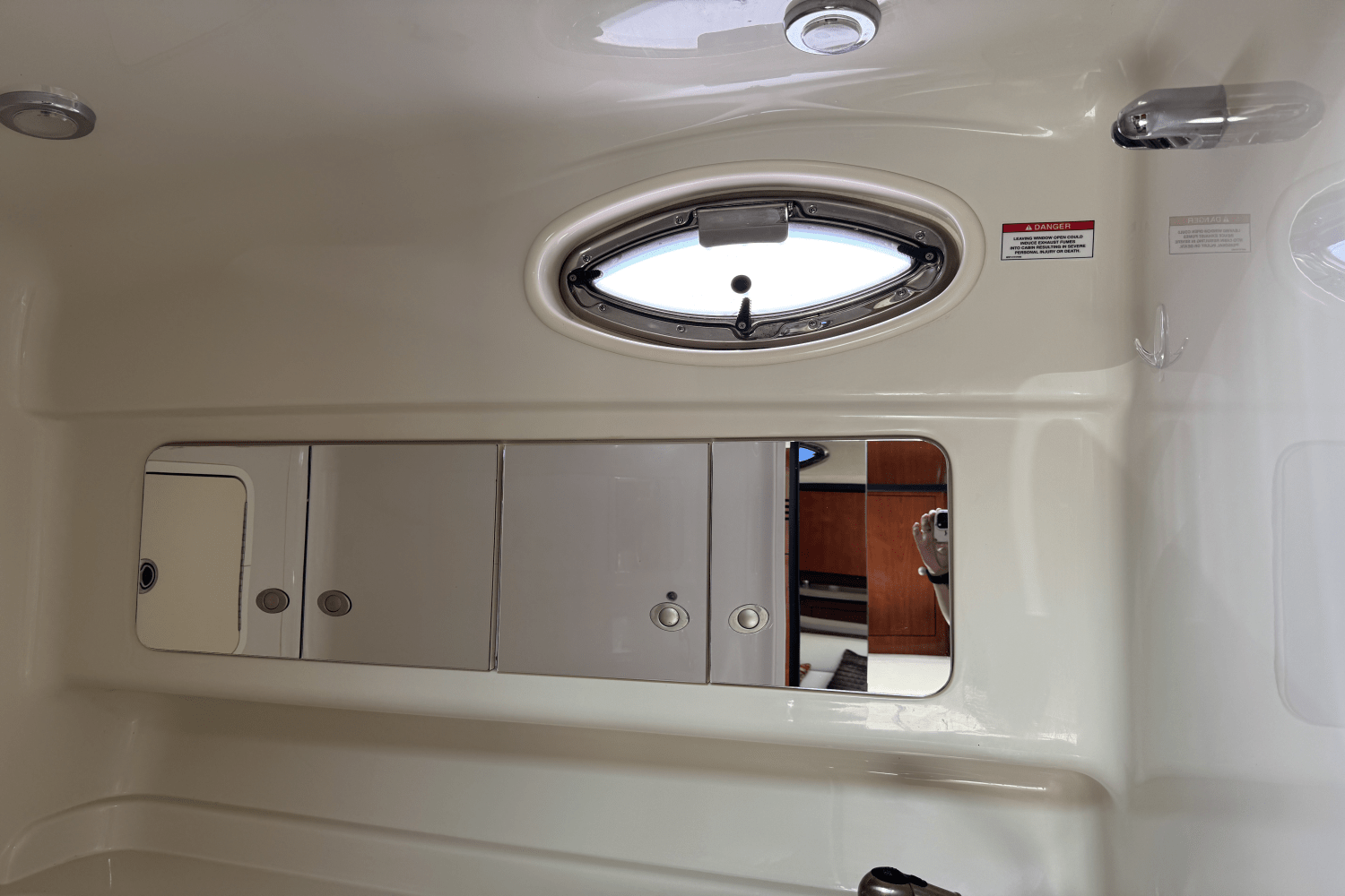 2007 Sea Ray 320 Sundancer Image Thumbnail #57