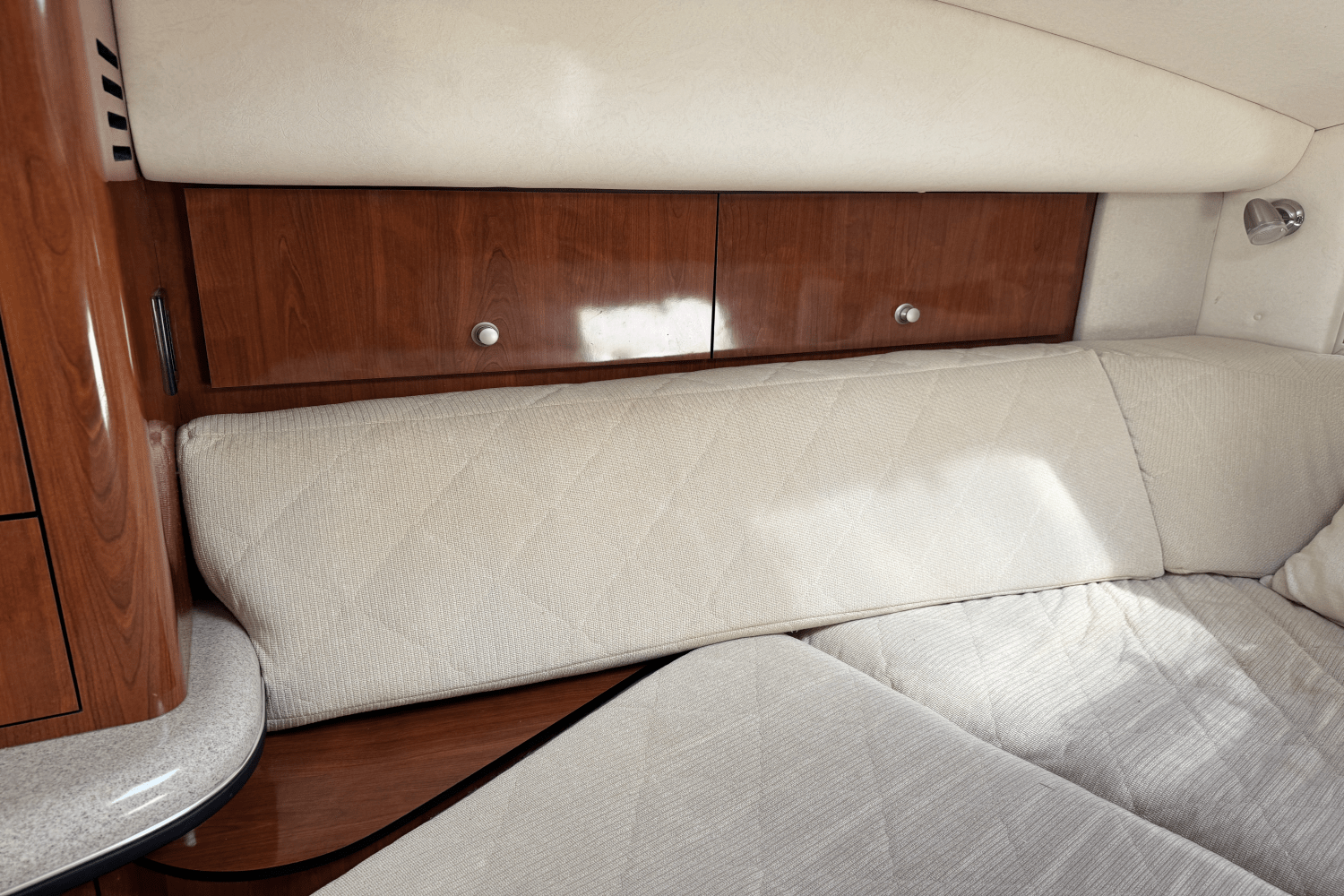 2007 Sea Ray 320 Sundancer Image Thumbnail #38