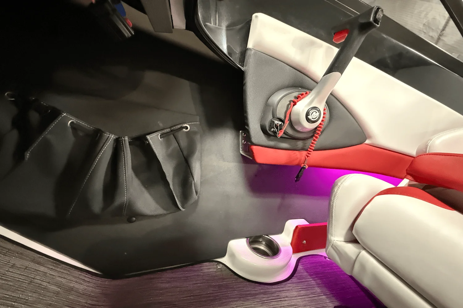 2019 Glastron GTS 205 Image Thumbnail #48