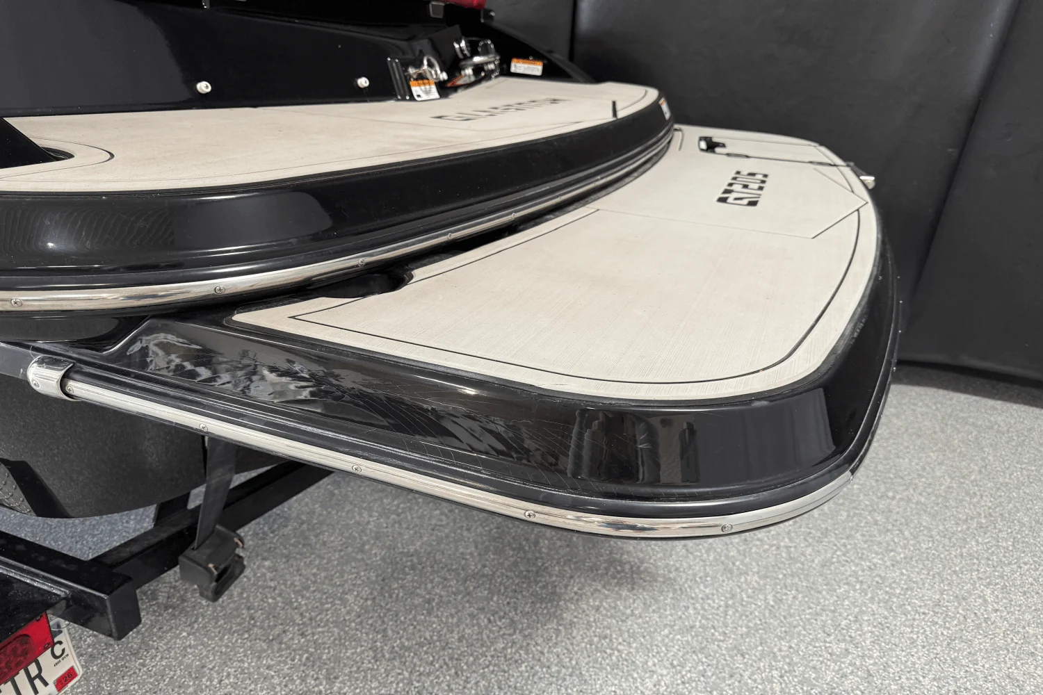 2019 Glastron GTS 205 Image Thumbnail #9