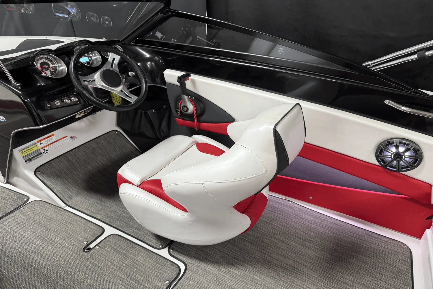 2019 Glastron GTS 205 Image Thumbnail #38