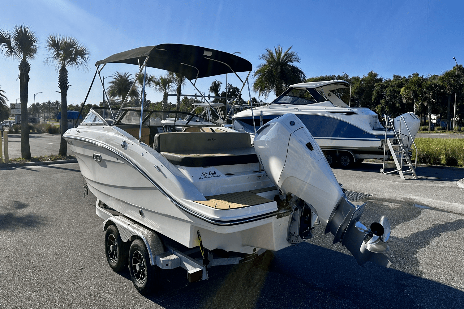 2024 Sea Ray 210 SPX Image Thumbnail #5