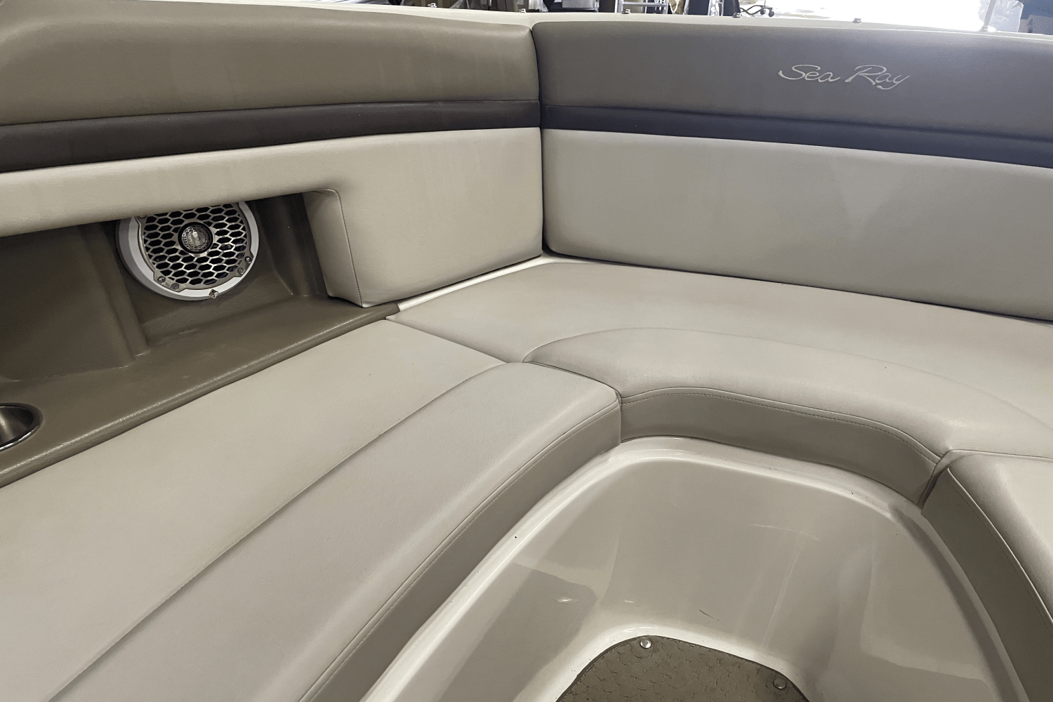 2012 Sea Ray 270 SLX Image Thumbnail #27