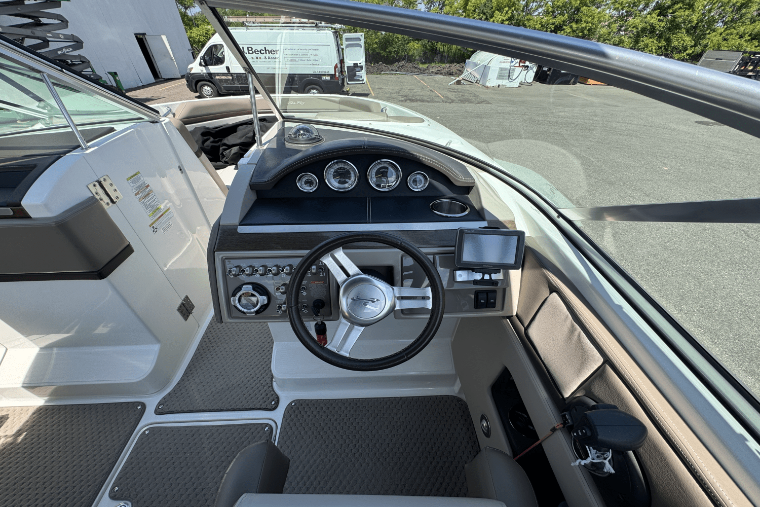 2012 Sea Ray 270 SLX Image Thumbnail #26