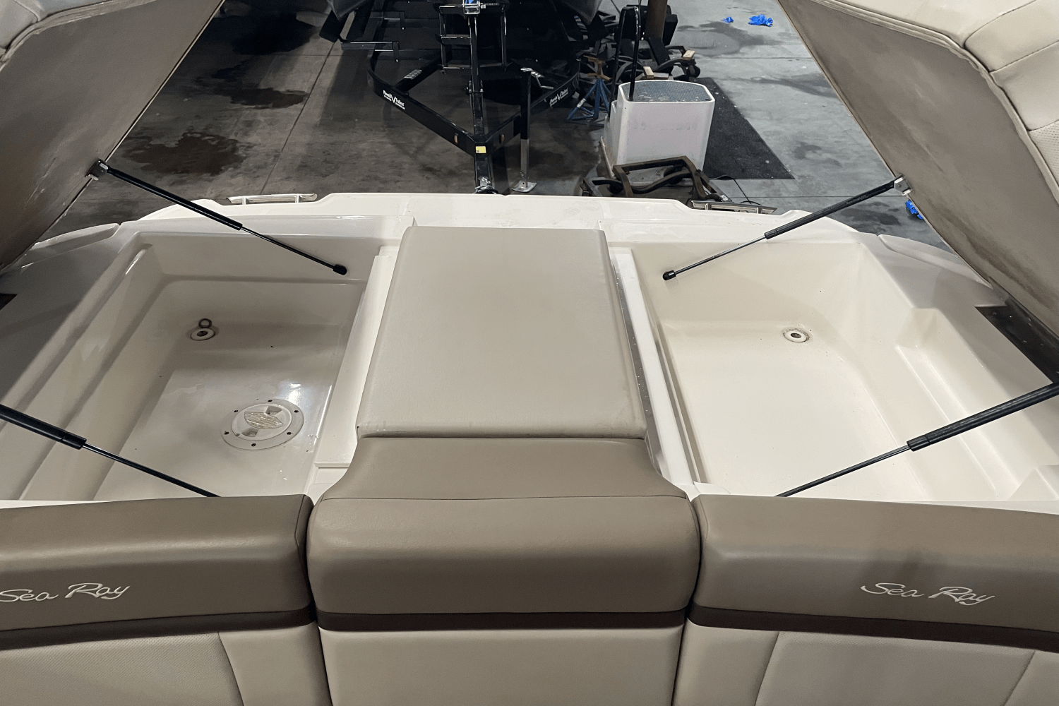 2012 Sea Ray 270 SLX Image Thumbnail #15