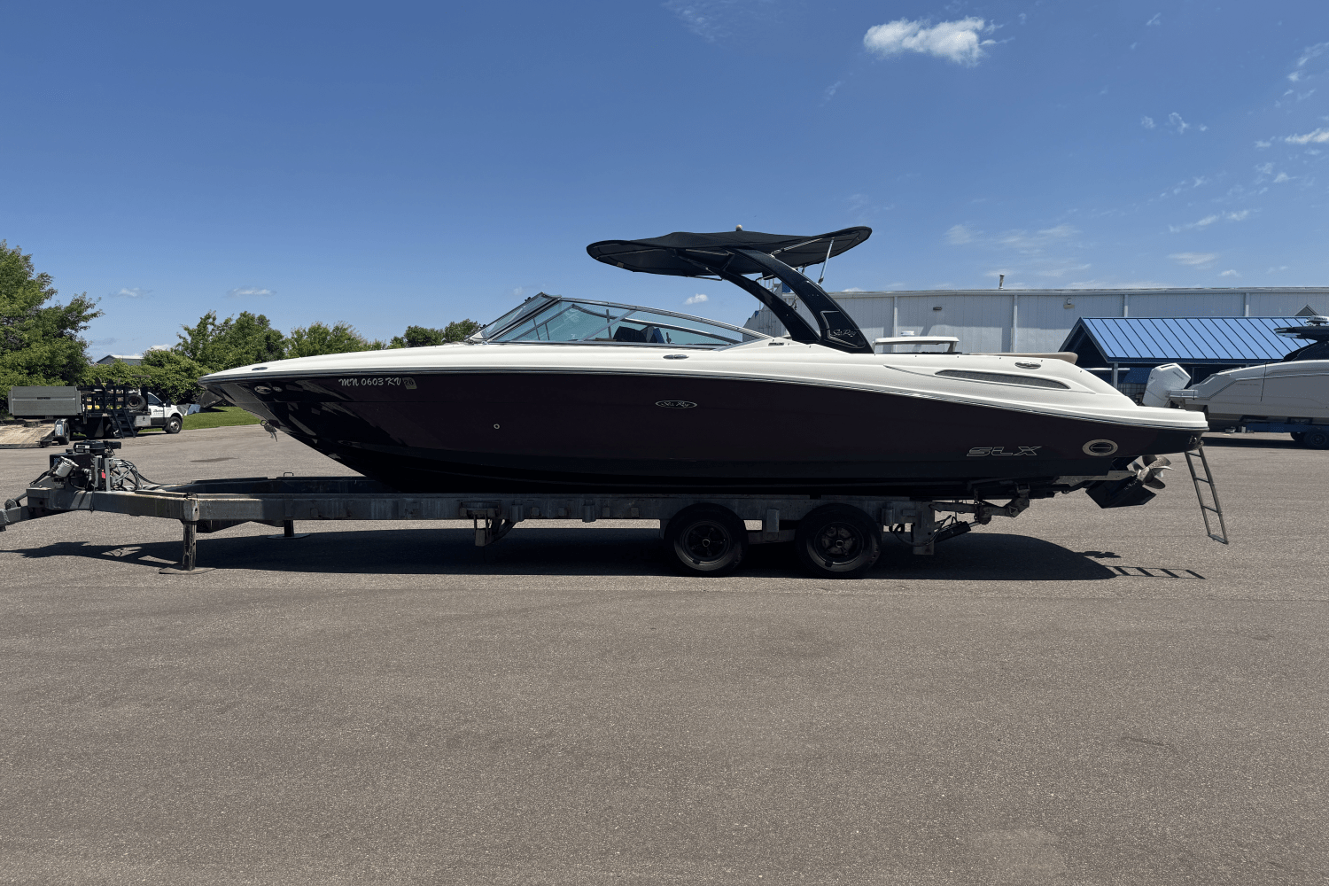 2012 Sea Ray 270 SLX Image Thumbnail #2