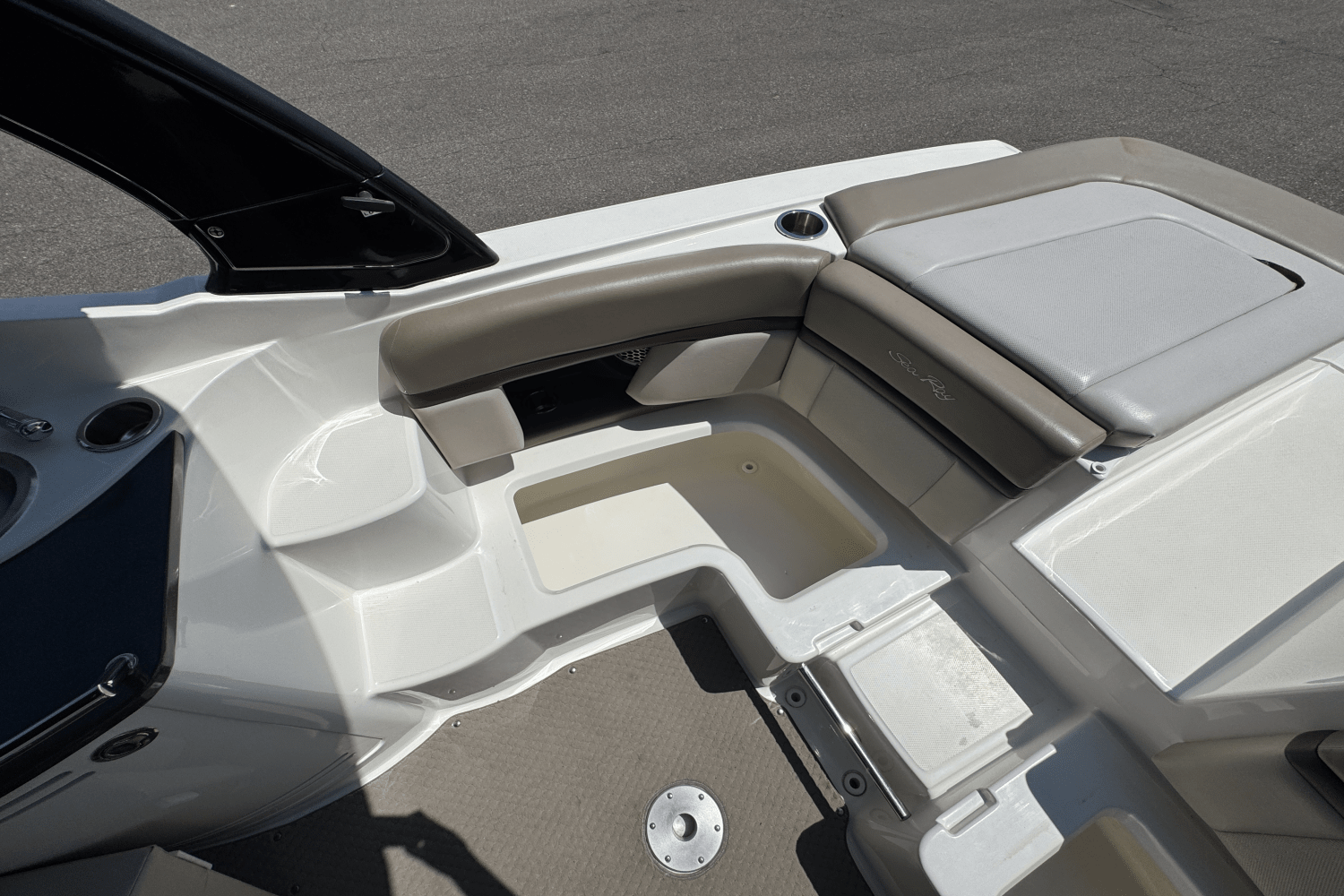 2012 Sea Ray 270 SLX Image Thumbnail #20