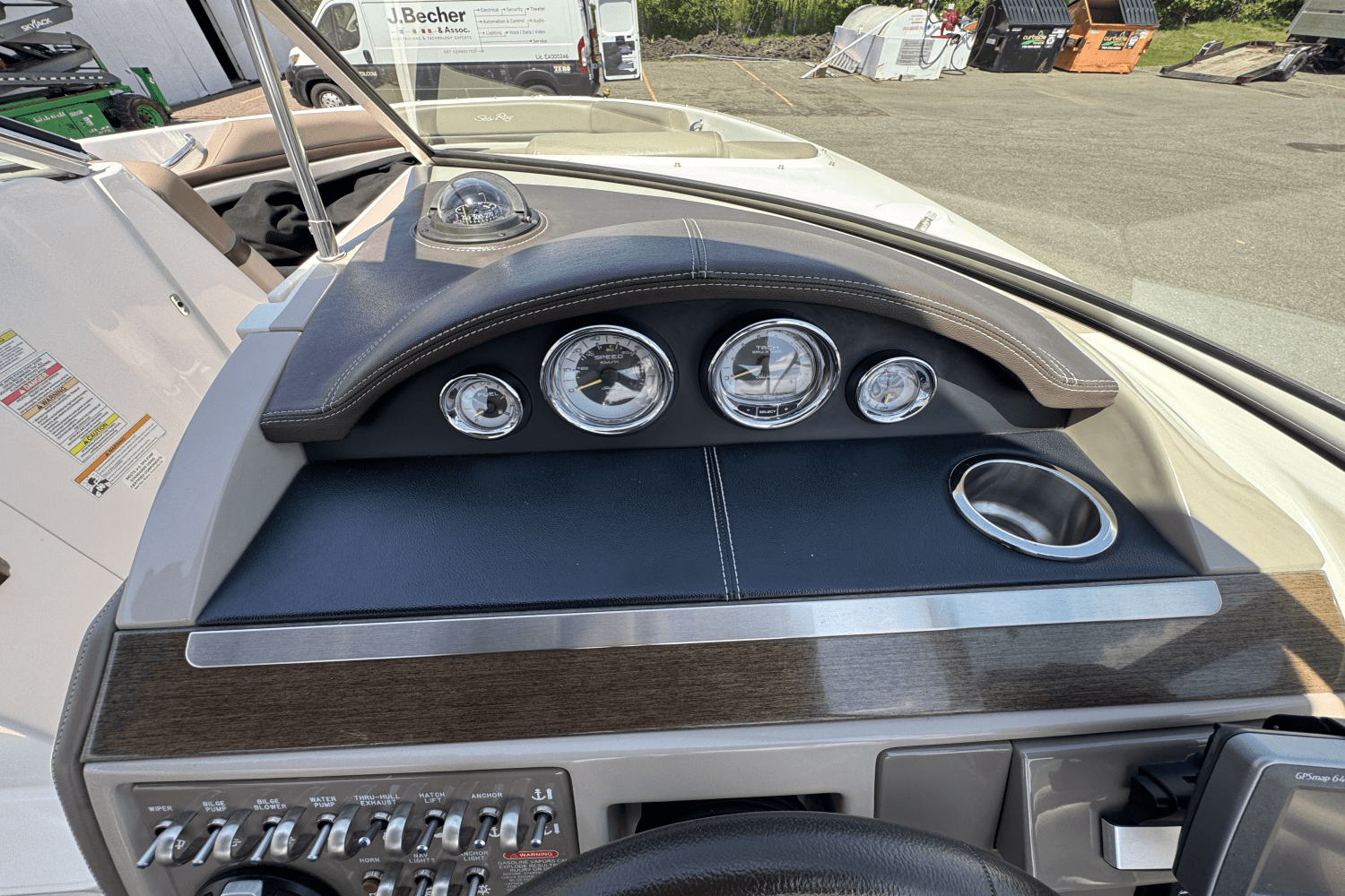 2012 Sea Ray 270 SLX Image Thumbnail #28