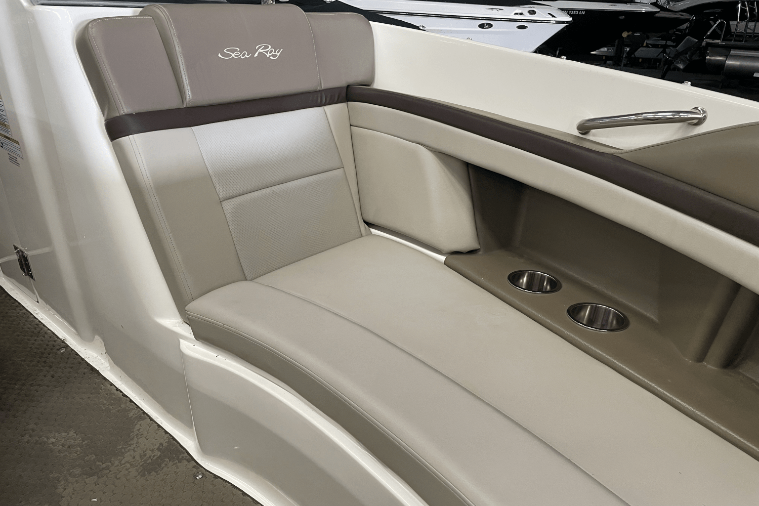 2012 Sea Ray 270 SLX Image Thumbnail #24