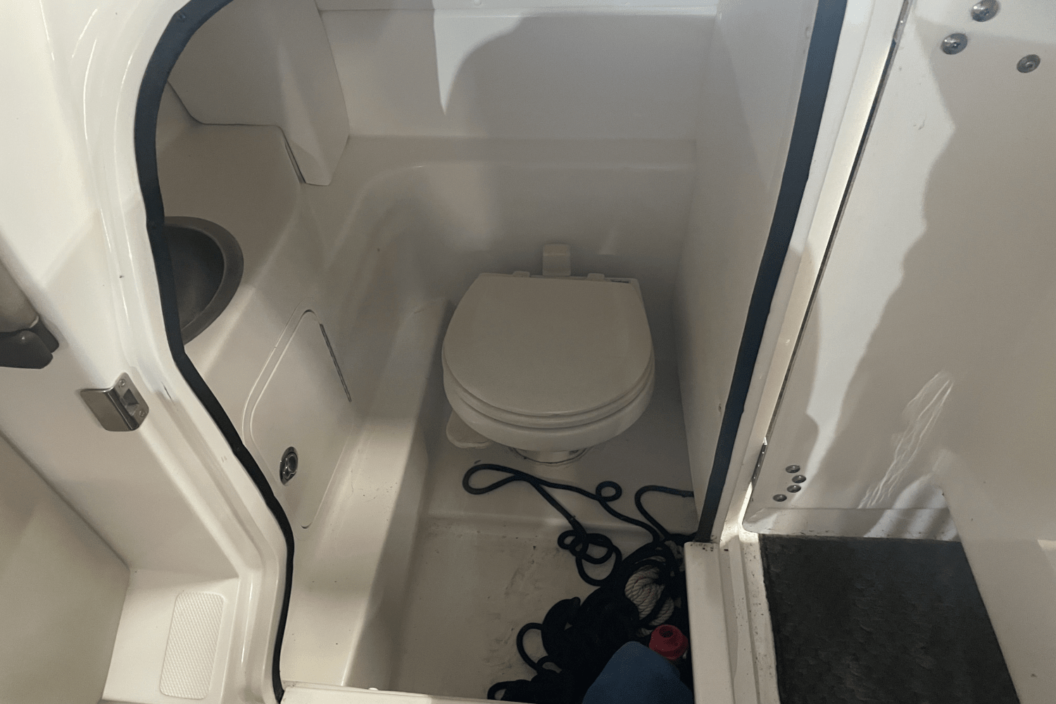 2012 Sea Ray 270 SLX Image Thumbnail #20