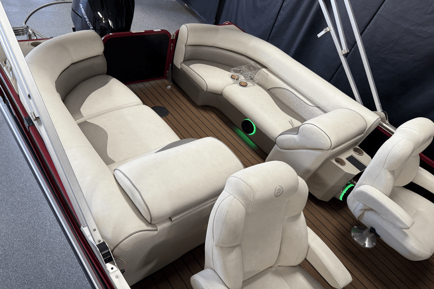 2019 Premier 230SUNSATION Image Thumbnail #10