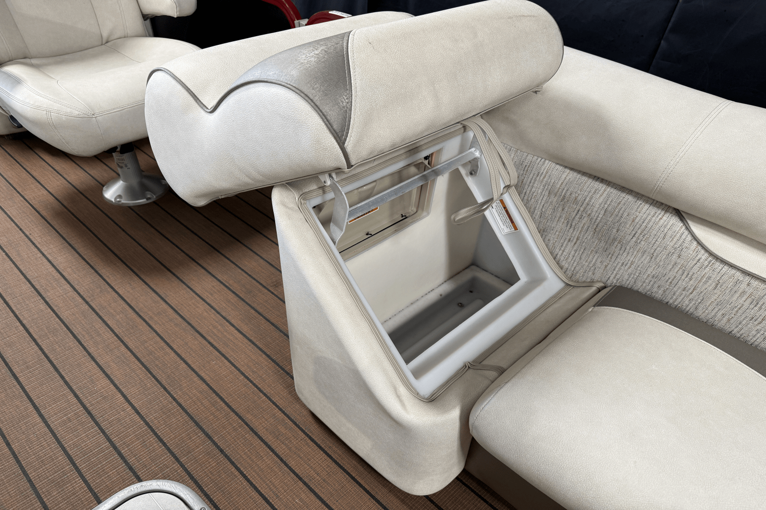 2019 Premier 230SUNSATION Image Thumbnail #33