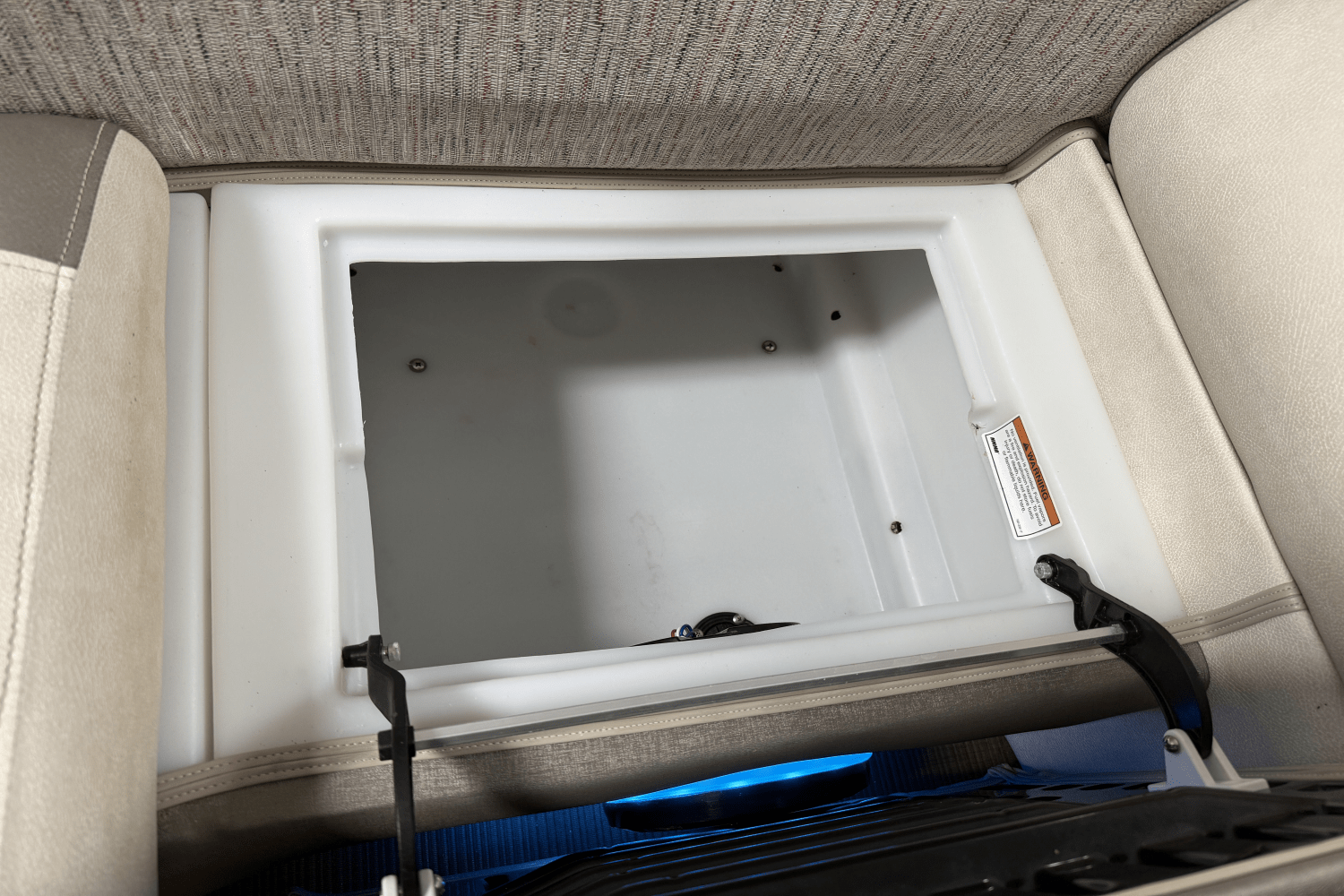 2019 Premier 230SUNSATION Image Thumbnail #21