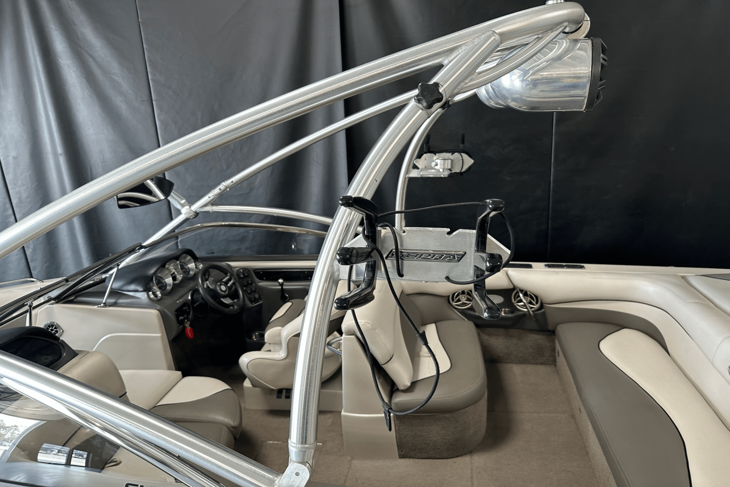 2008 Supra 22 SSV Image Thumbnail #2