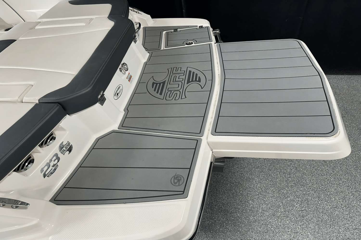 2020 Chaparral 230 SURF Image Thumbnail #11