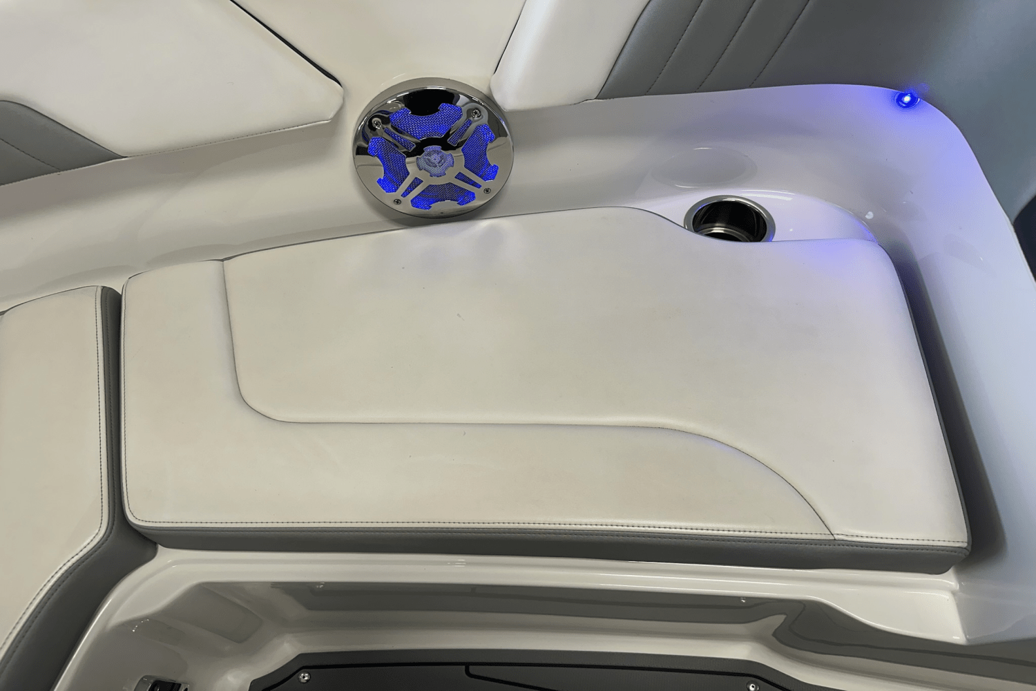 2020 Chaparral 230 SURF Image Thumbnail #77