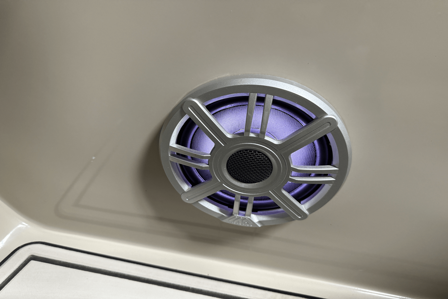 2020 Premier 230 SOLARIS Image Thumbnail #51