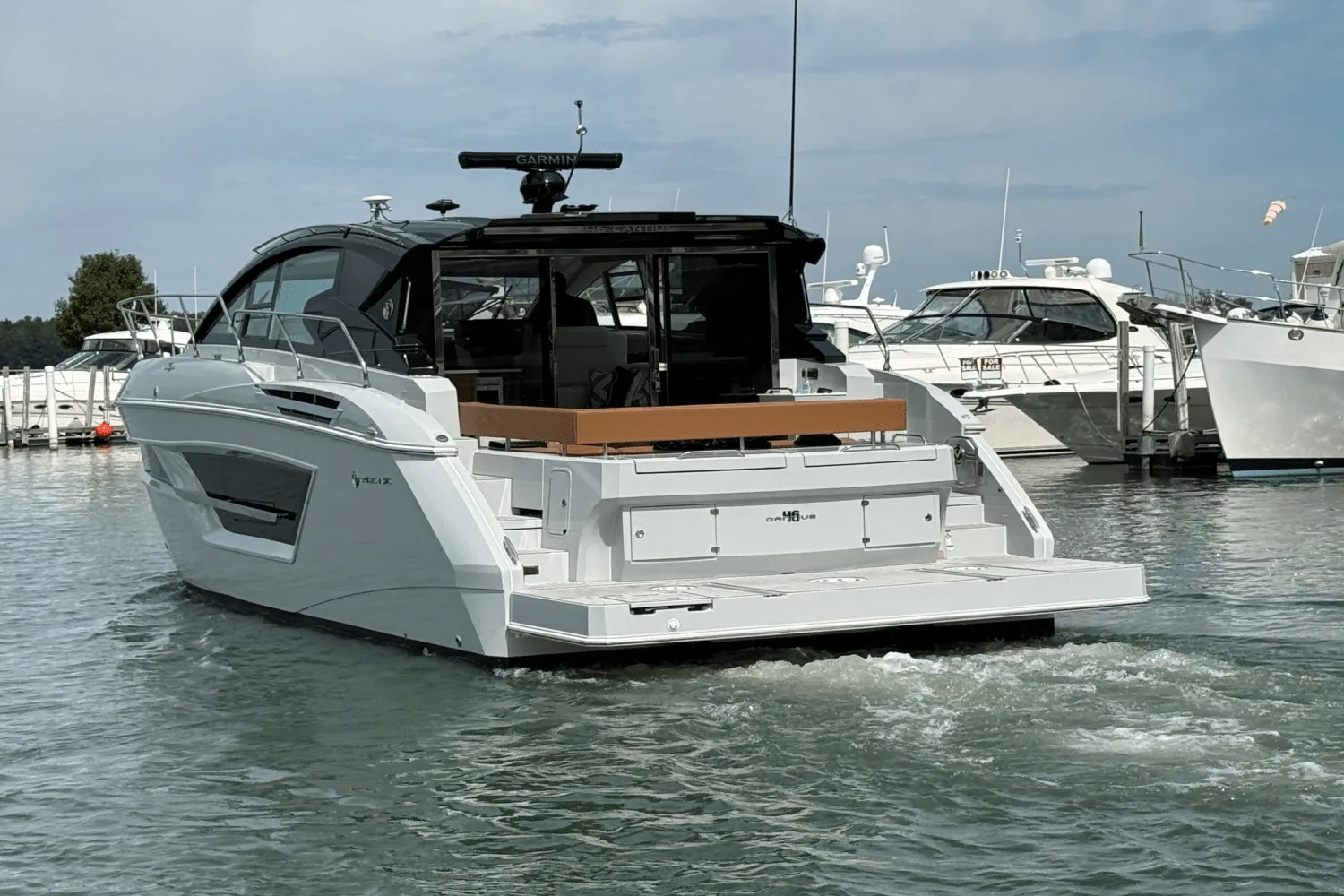 2026 Cruisers Yachts 46 Cantius Image Thumbnail #6