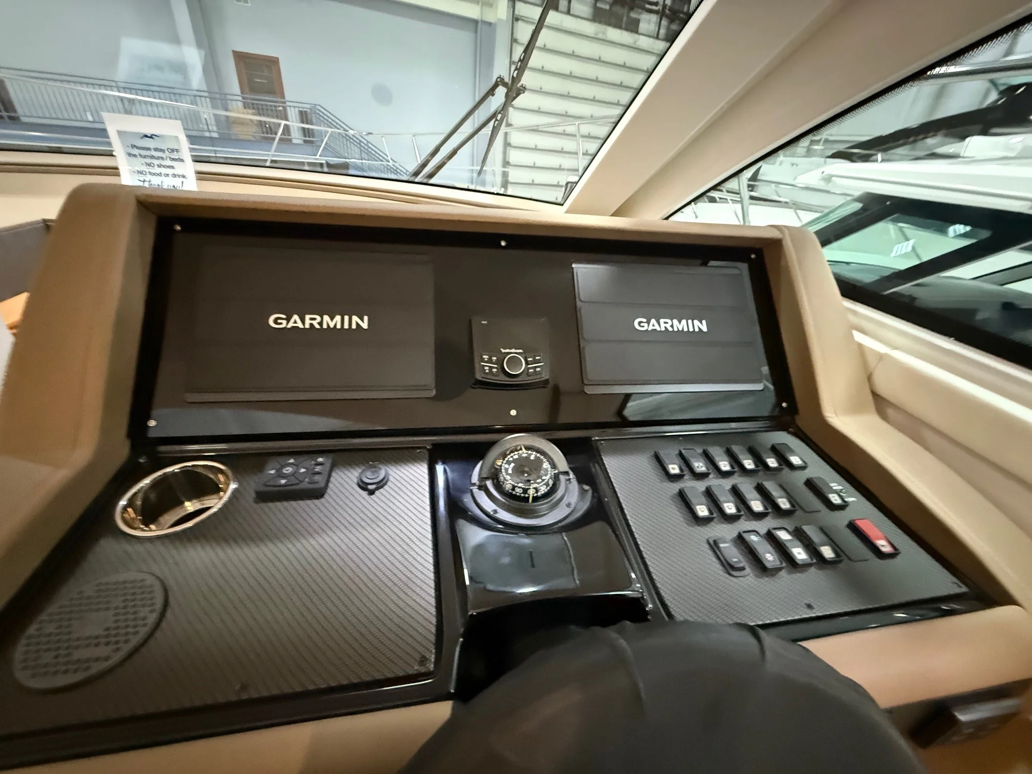 2026 Cruisers Yachts 46 Cantius Image Thumbnail #44