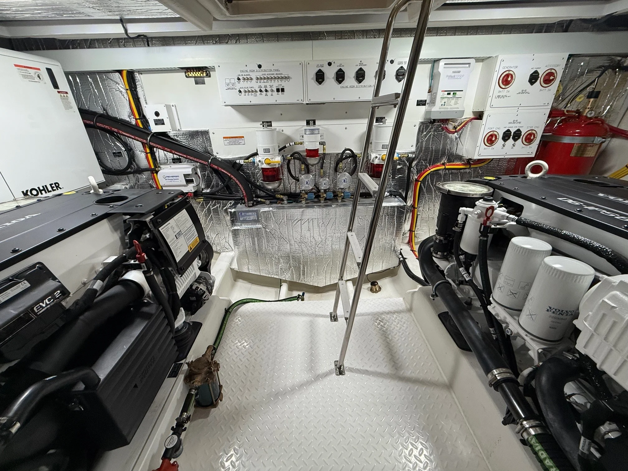 2026 Cruisers Yachts 46 Cantius Image Thumbnail #14