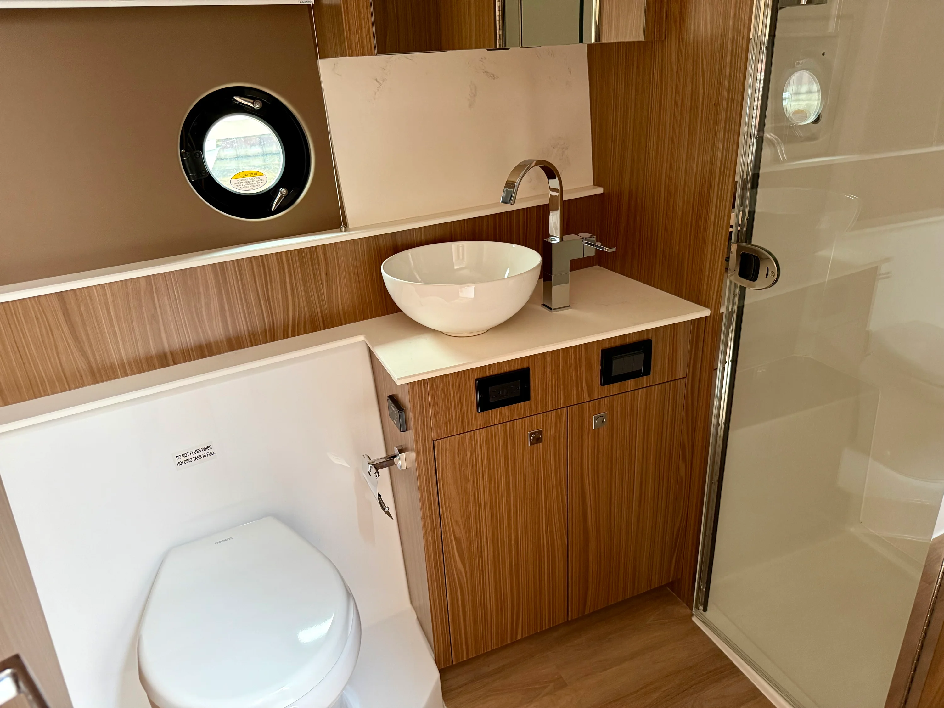 2026 Cruisers Yachts 46 Cantius Image Thumbnail #53