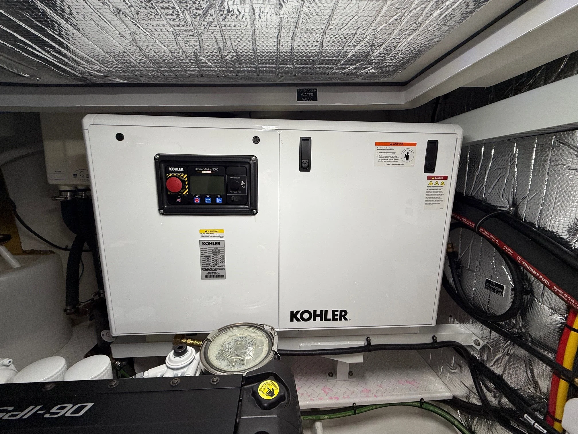 2026 Cruisers Yachts 46 Cantius Image Thumbnail #15