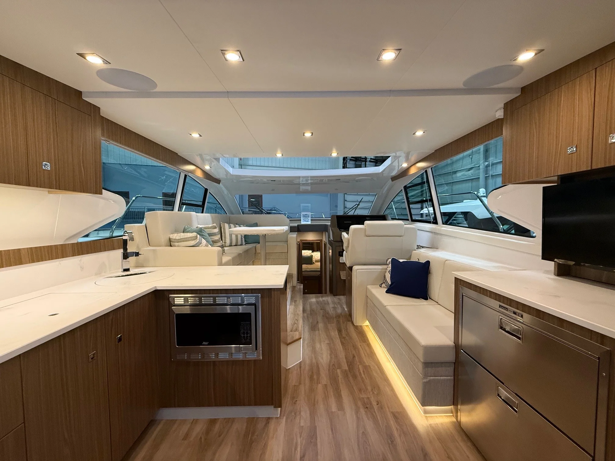2026 Cruisers Yachts 46 Cantius Image Thumbnail #63