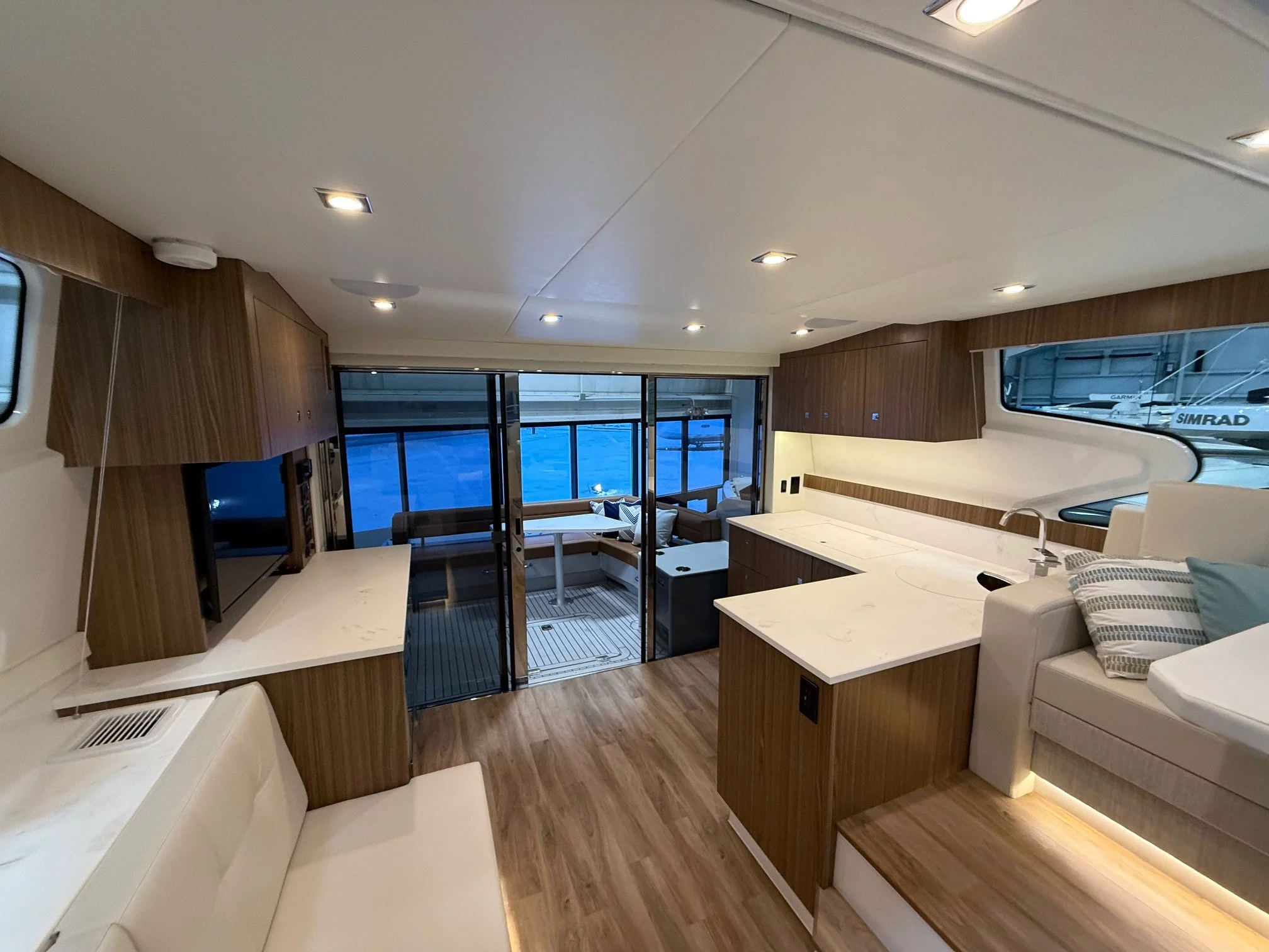 2026 Cruisers Yachts 46 Cantius Image Thumbnail #41