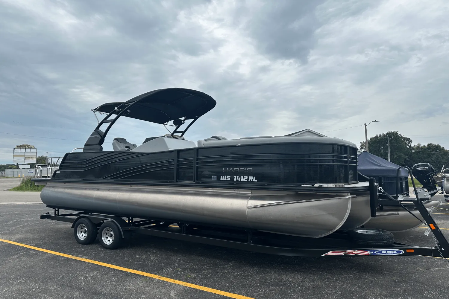 2021 Harris GRAND MARINER 250 Image Thumbnail #0