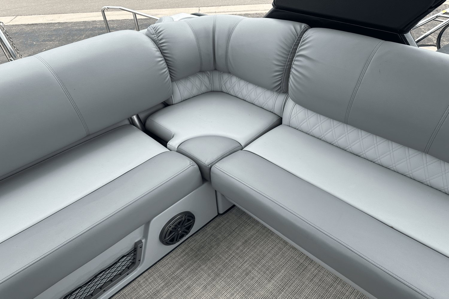 2021 Harris GRAND MARINER 250 Image Thumbnail #19