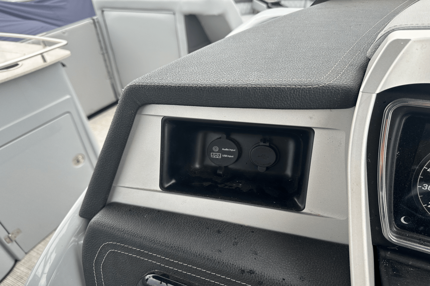 2021 Harris GRAND MARINER 250 Image Thumbnail #8