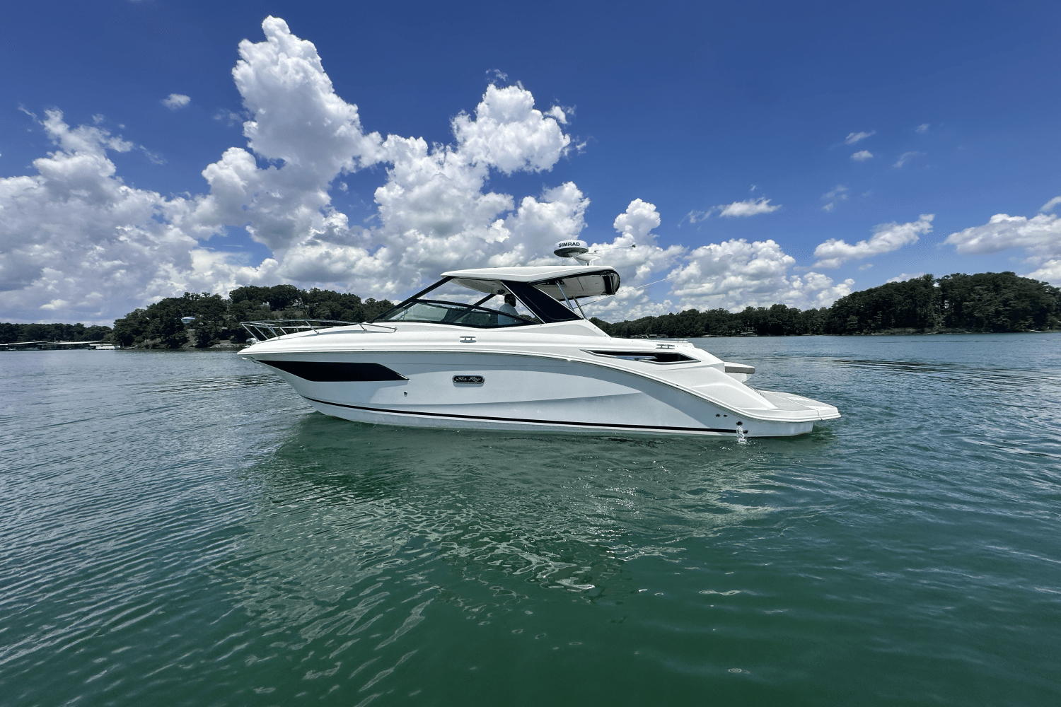 2025 Sea Ray Sundancer 320 Image Thumbnail #1