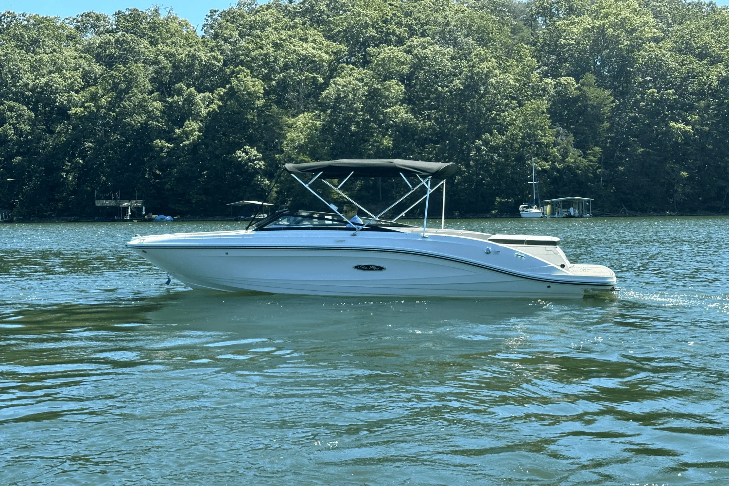 2025 Sea Ray SPX 230 Image Thumbnail #0