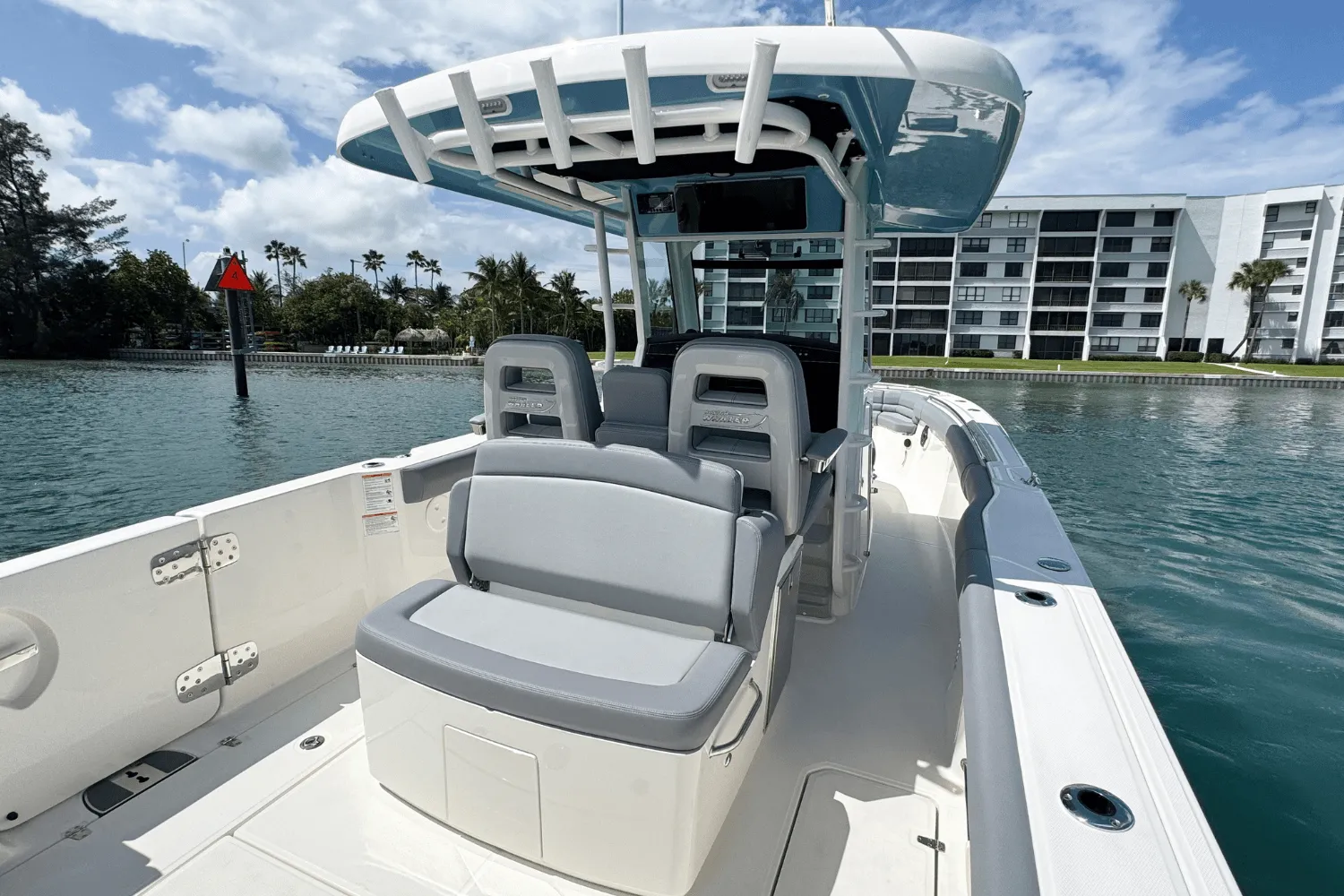 2026 Boston Whaler 330 Outrage Image Thumbnail #10