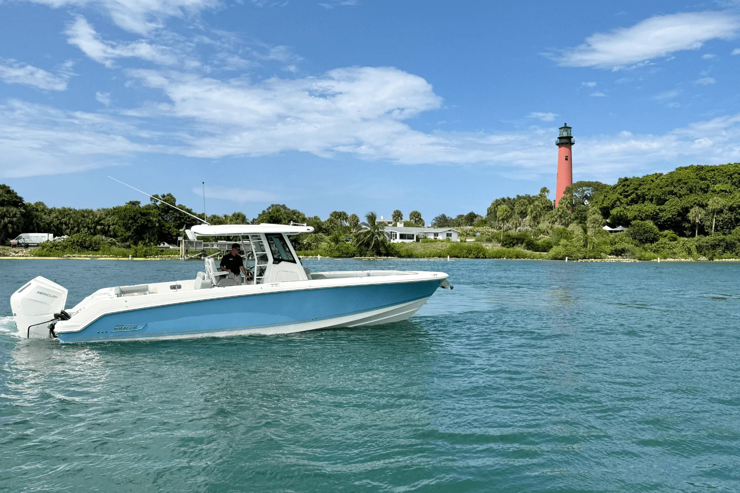2026 Boston Whaler 330 Outrage Image Thumbnail #3
