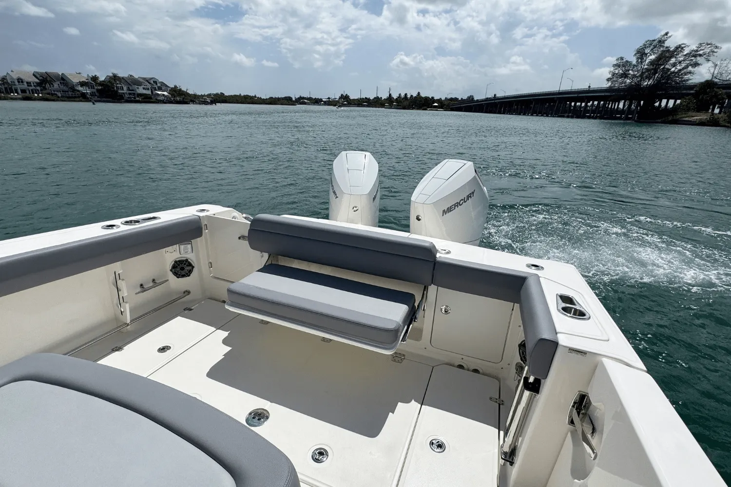 2026 Boston Whaler 330 Outrage Image Thumbnail #7