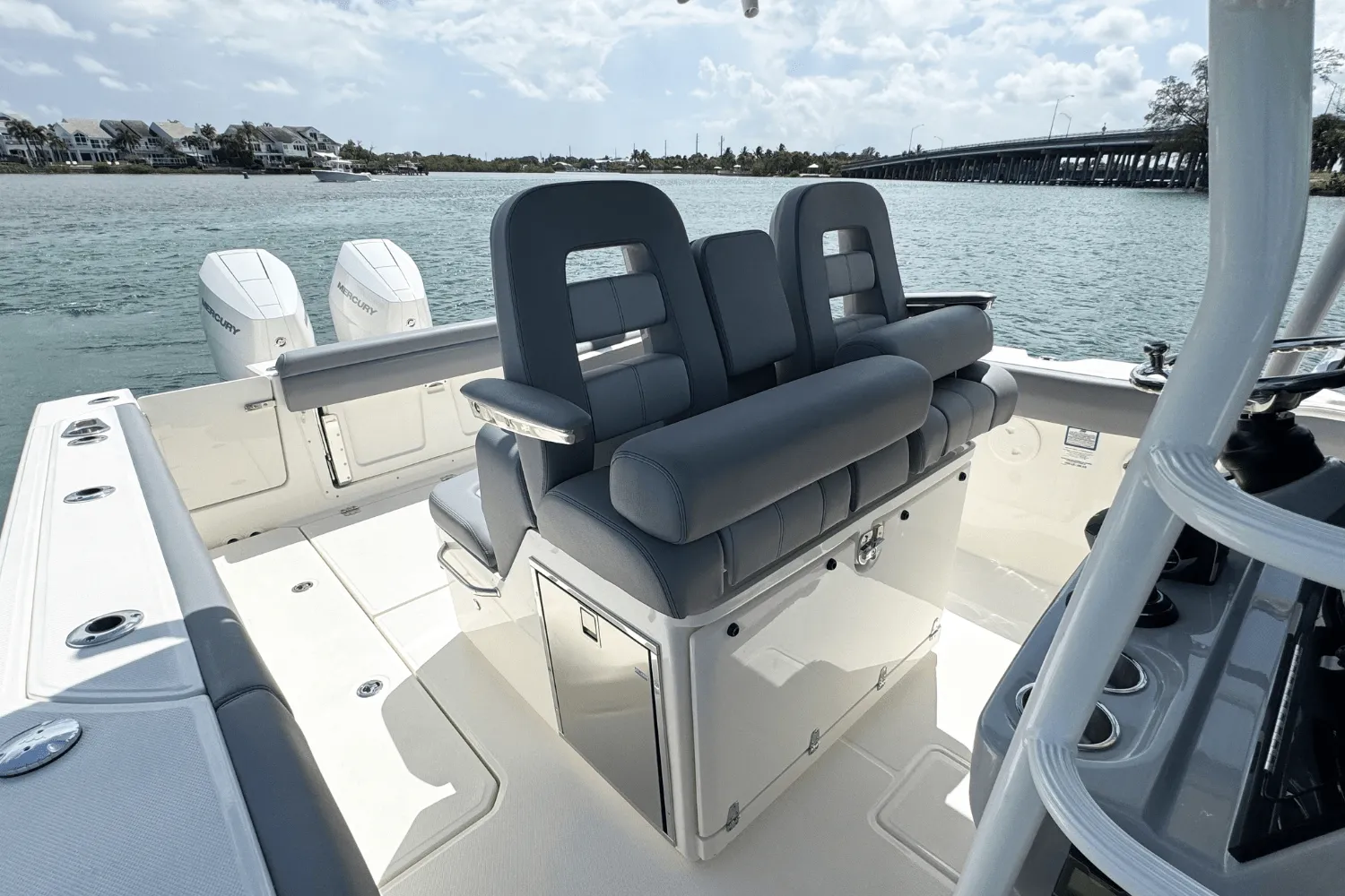 2026 Boston Whaler 330 Outrage Image Thumbnail #17