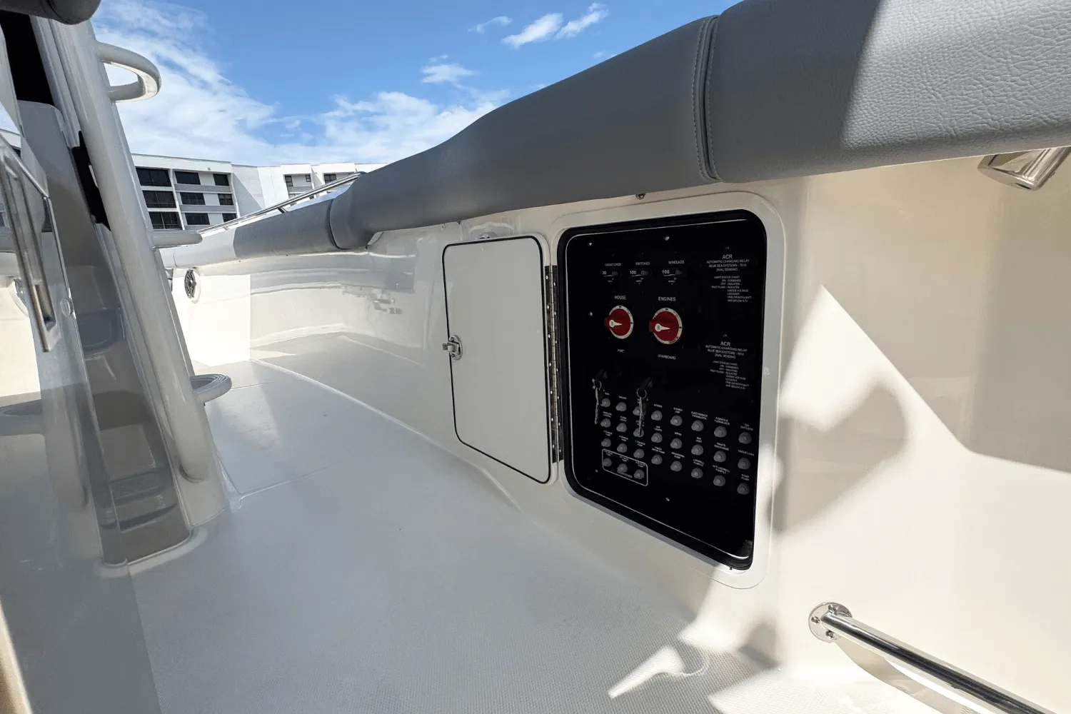 2026 Boston Whaler 330 Outrage Image Thumbnail #23