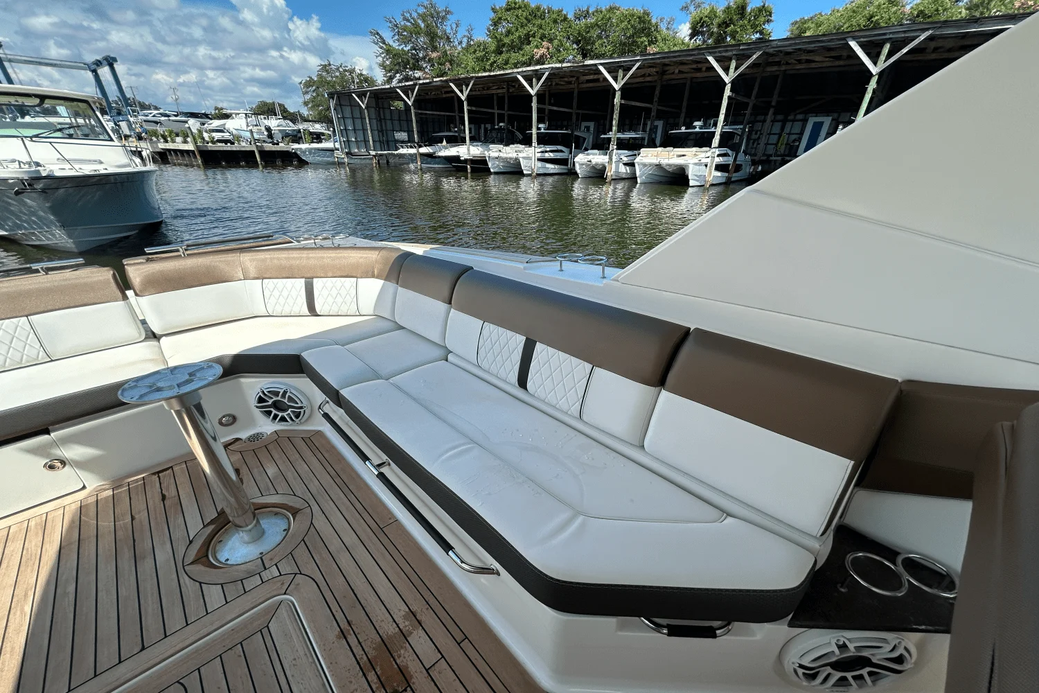 2019 Sea Ray SLX 400 Image Thumbnail #22