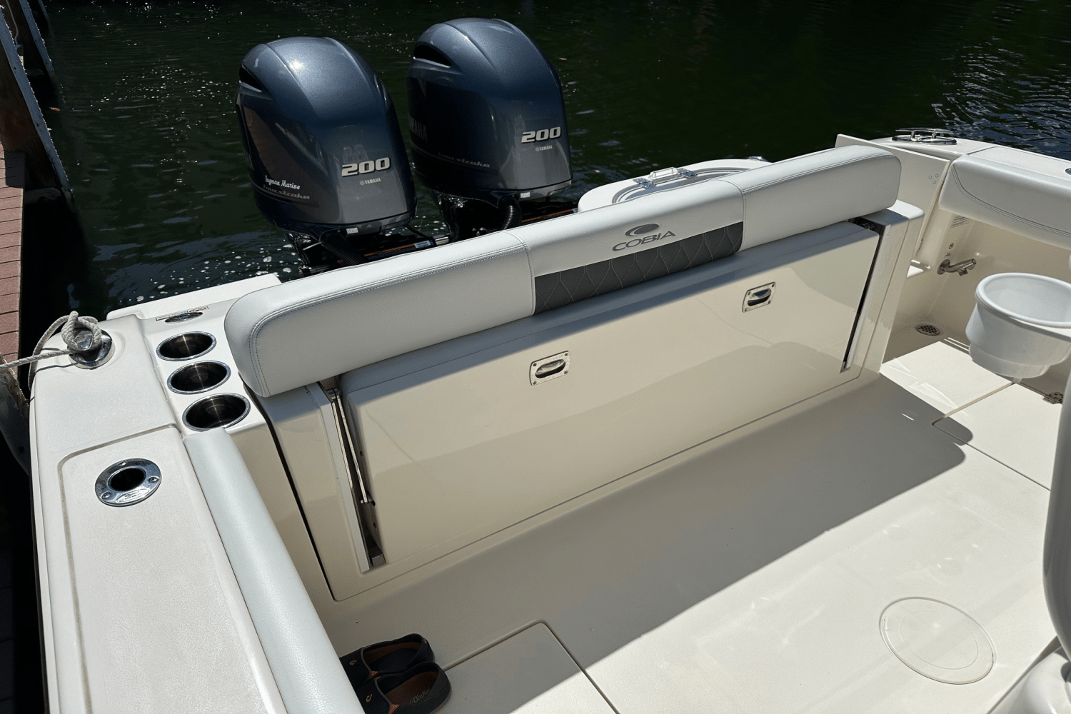 2023 Cobia 262 CENTER CONSOLE Image Thumbnail #20