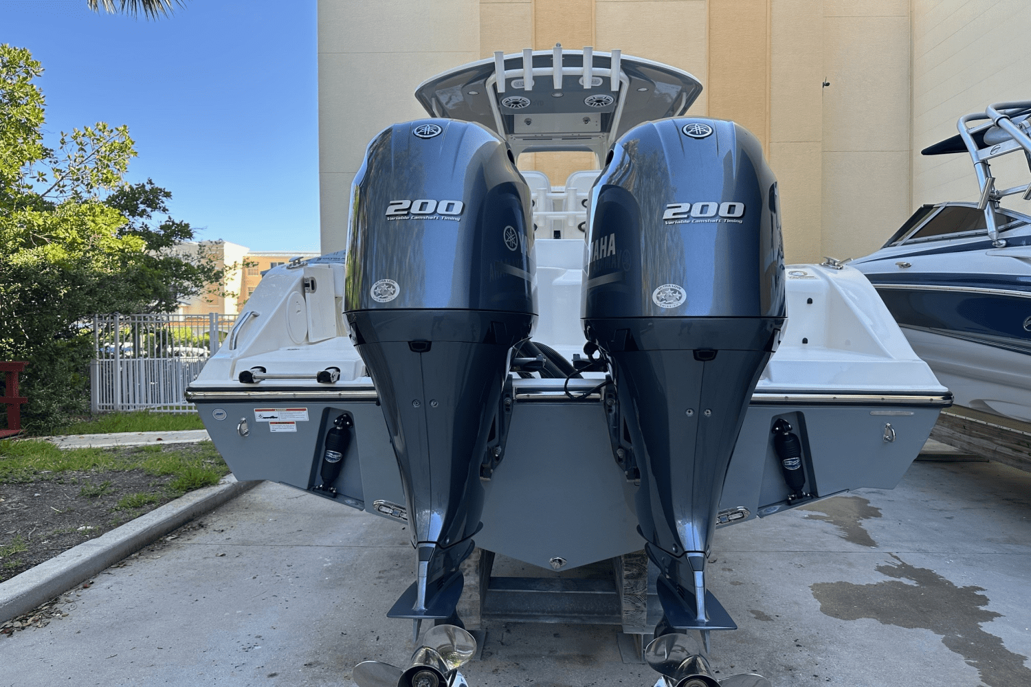 2023 Cobia 262 CENTER CONSOLE Image Thumbnail #15