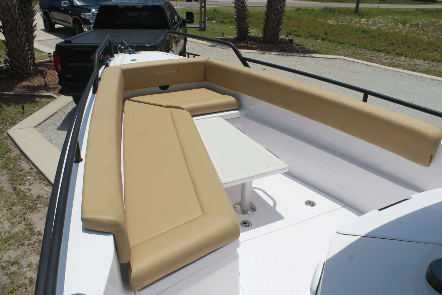 2021 Axopar 28 CABIN Image Thumbnail #19