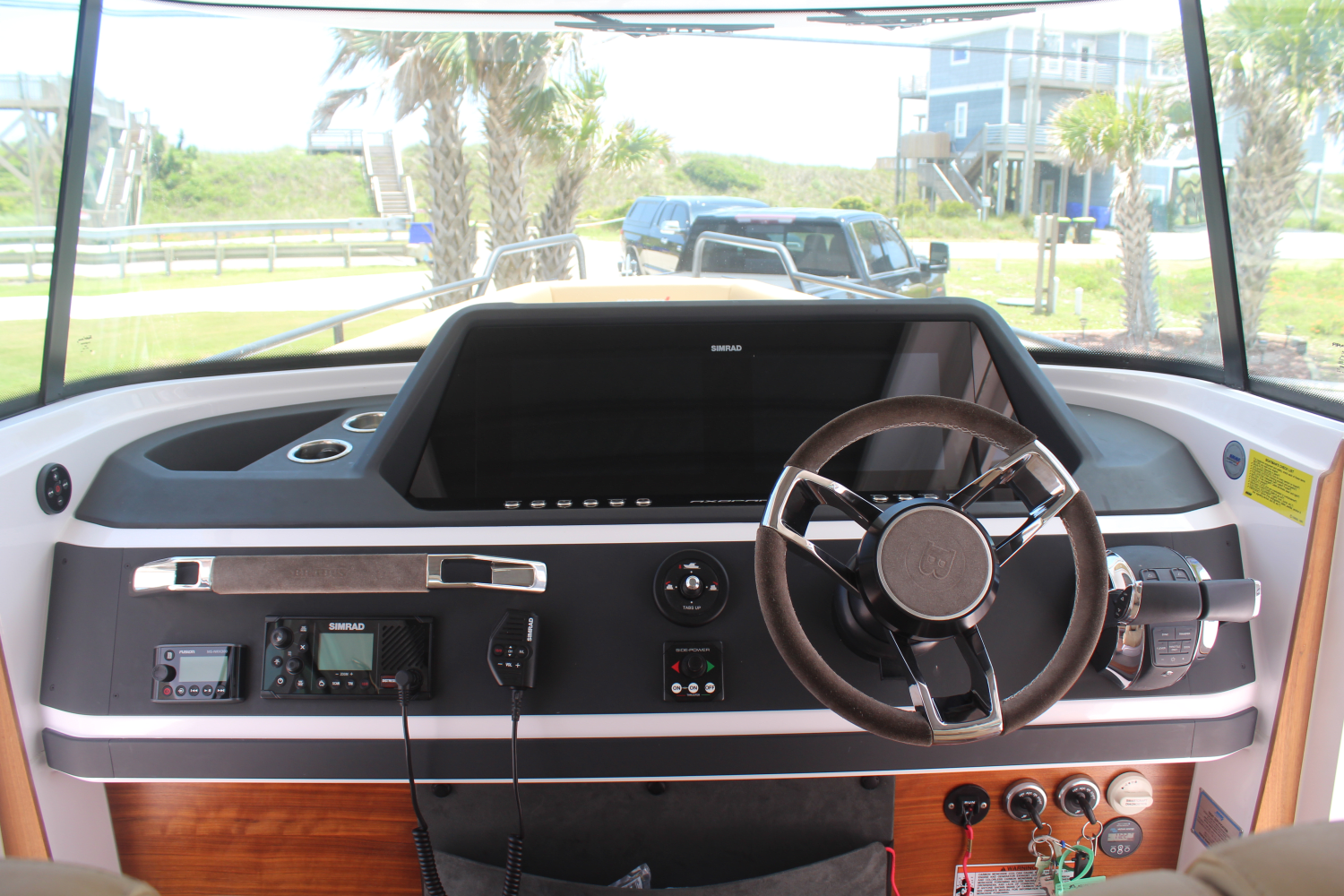 2021 Axopar 28 CABIN Image Thumbnail #10