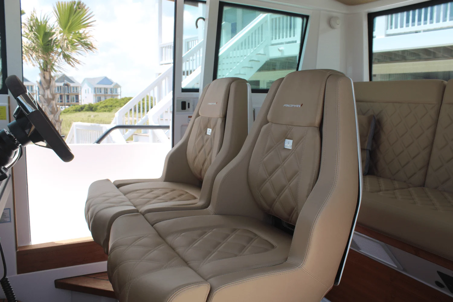 2021 Axopar 28 CABIN Image Thumbnail #14