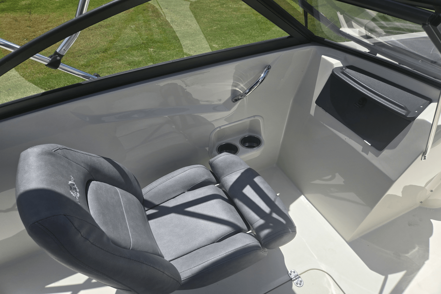2020 Stingray 191 DC Image Thumbnail #10