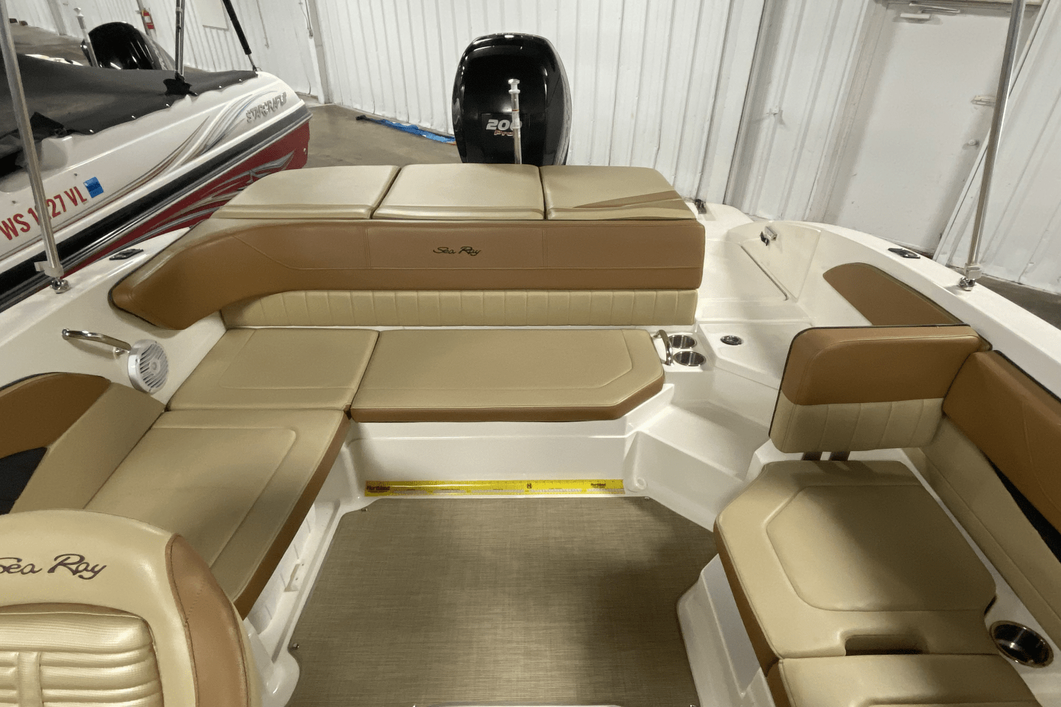 2017 Sea Ray 210 SPXO Image Thumbnail #10