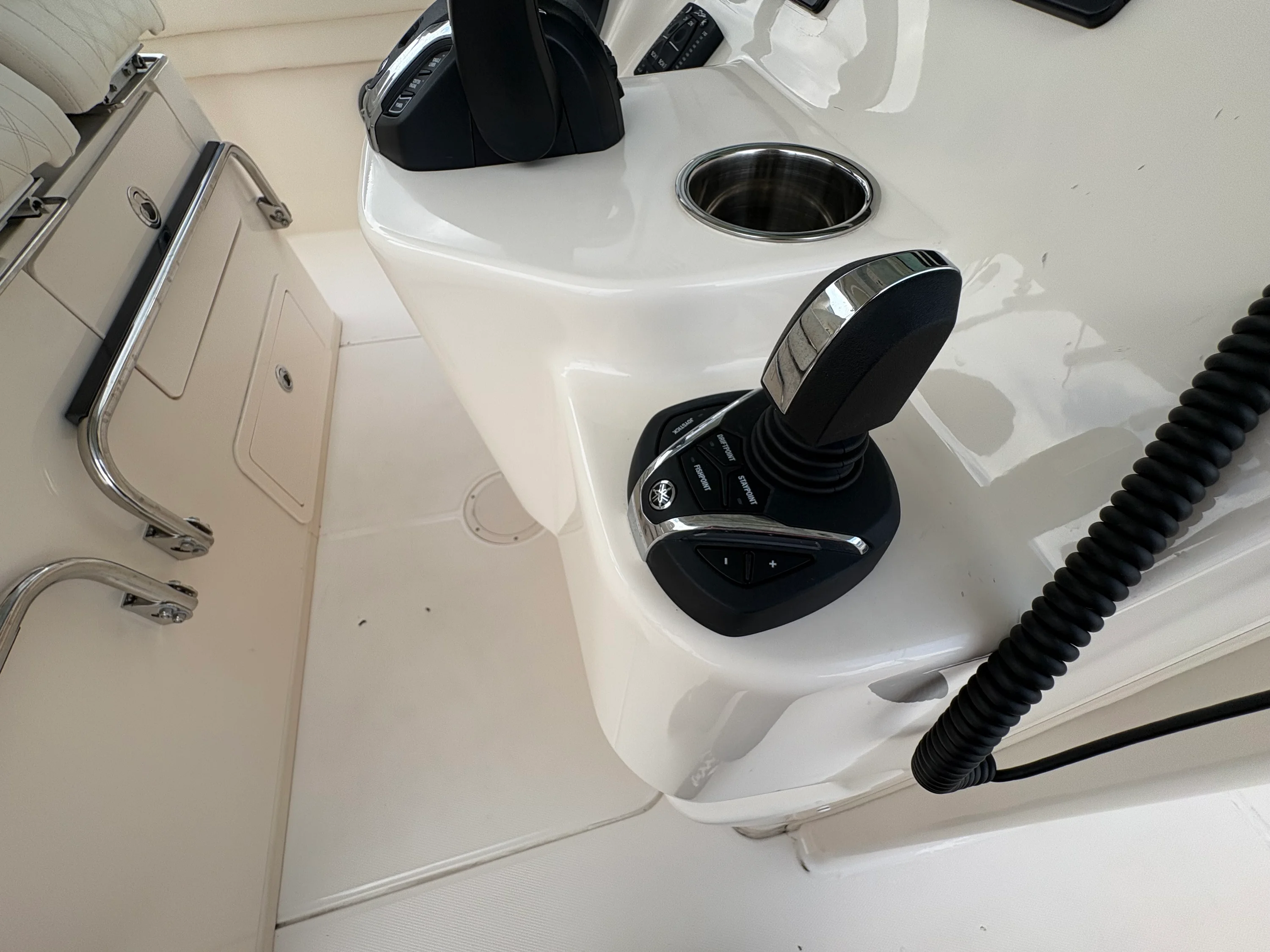 2026 Grady-White Canyon 326 Image Thumbnail #33