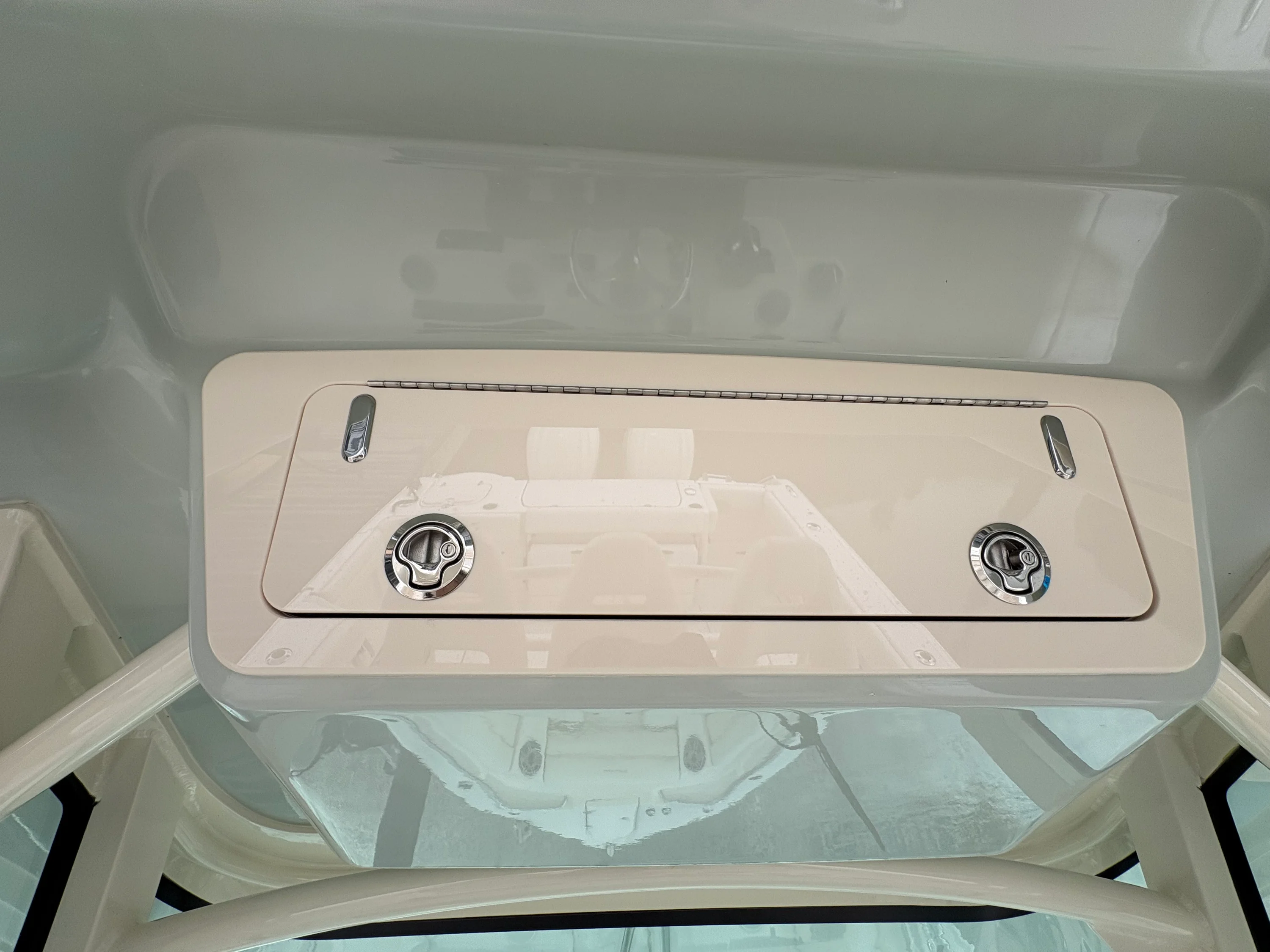 2026 Grady-White Canyon 326 Image Thumbnail #31