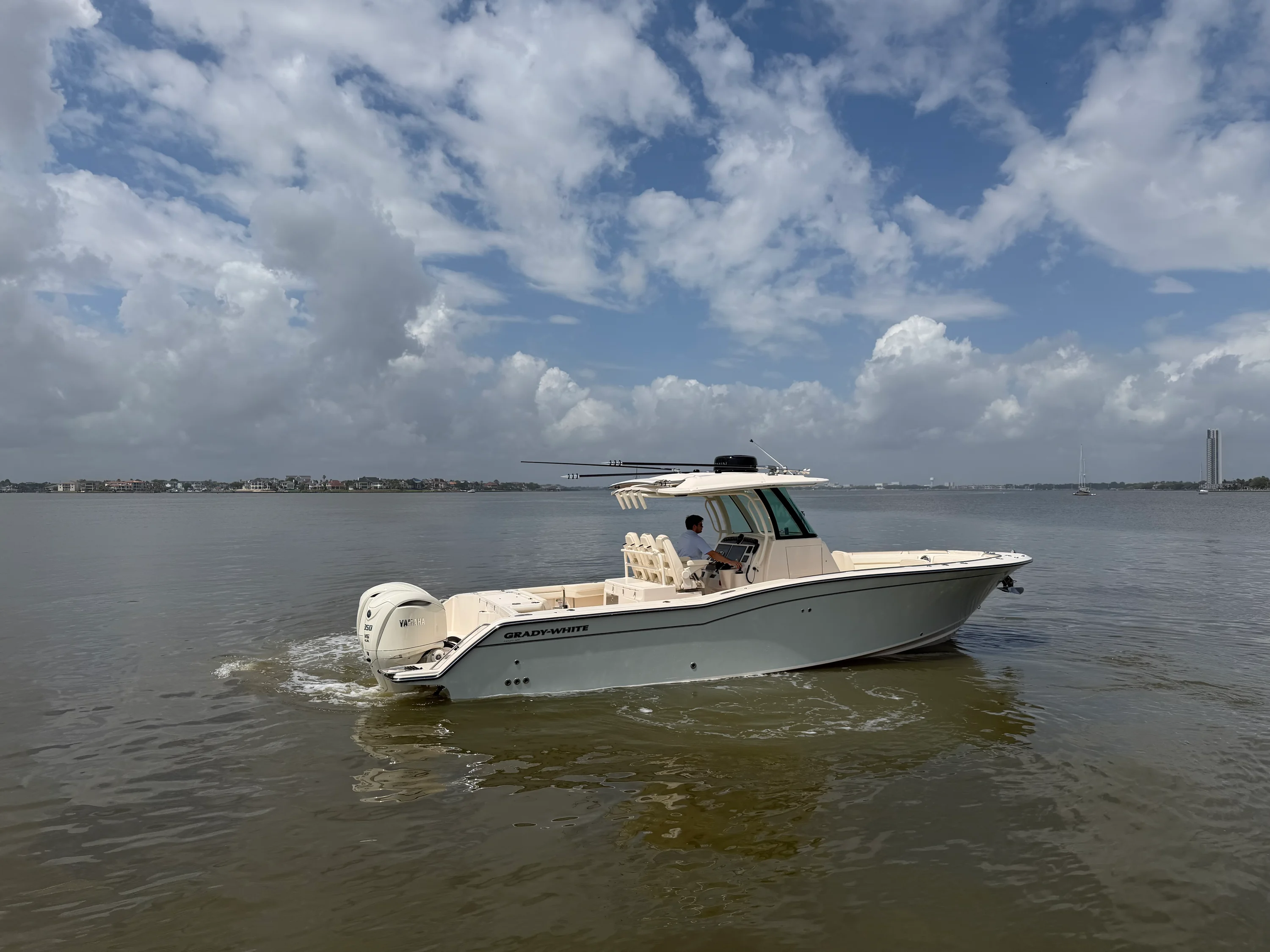 2026 Grady-White Canyon 326 Image Thumbnail #9