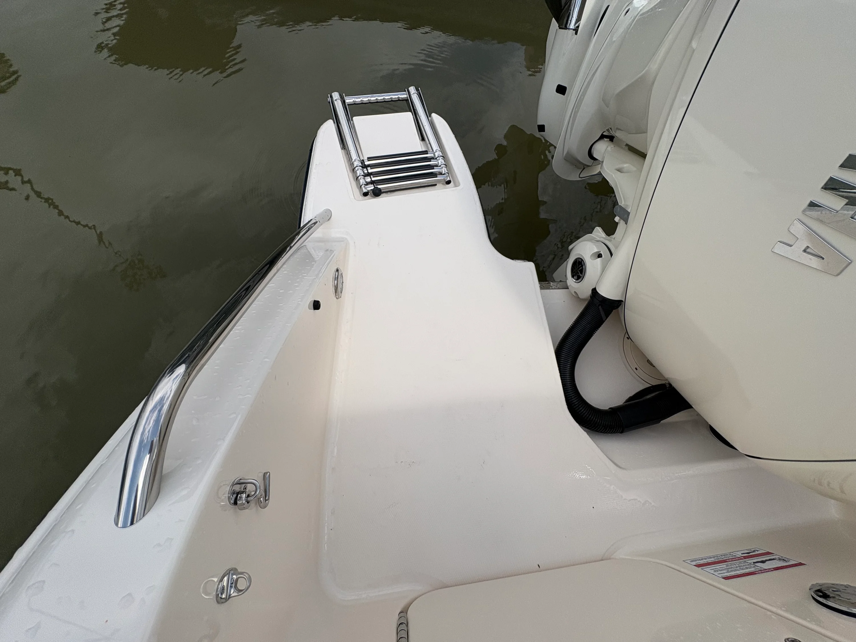 2026 Grady-White Canyon 326 Image Thumbnail #24